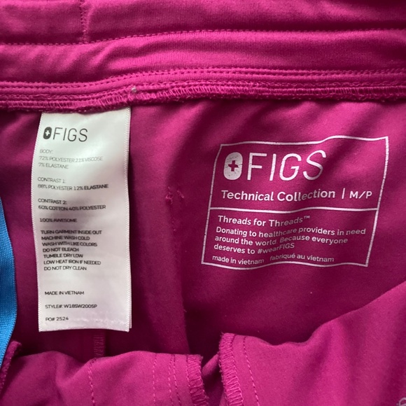 Figs Raspberry Sorbet Set - Picture 2 of 3